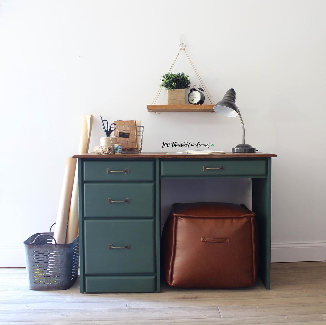 Childrens Desk in Hollow Hill